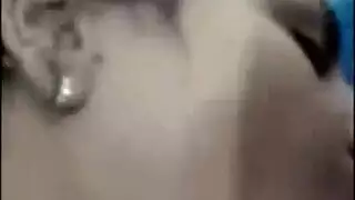 قرع شاب سمين سمور