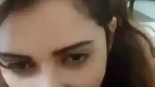عاهرة مصرية ماهرة تخدم الزب العربي الغليظ بشغف