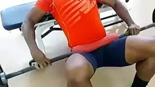 بالسلاسل المدقع الجنس الشرجي