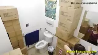 9 شهور الحمل قنبلة