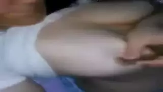 بسمه فرسه عربية صاروخ محتاجه زبر كبير يكيفها نياكه تحب شاب والواد يضحك عليها ويقلعها ملط