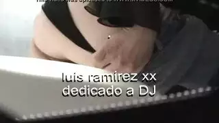 شقراء تتعرض لتمديد شرجها الضيق