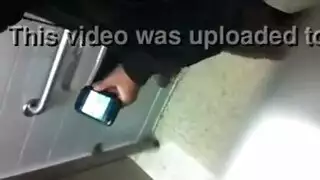 يلبس الجنس رجل مستقيم فتاة العزف المنفرد