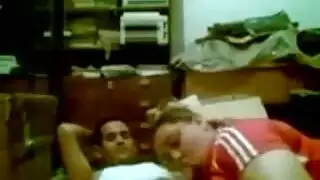 وهرانية تتنك في المرحاض