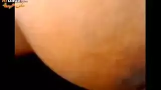 سعودية ممتلئة ترتدي النقاب تخلع العباءة لجلسة استمناء