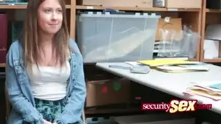 مداعبة الثدى فقط