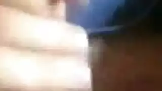 رجل ينتظر الحصول على طعم بعض نائب الرئيس الطازج من لارا فوكس وللبلونو