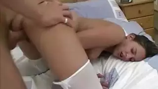 لهب الشهوة العربية: مشهد هاردكور لعب القوة وإرضاء الميول