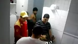 العب والحس لامي كسها