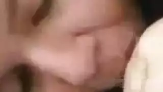 تلميذة مشاغبة تمارس مص قوي