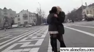 عري وجنس علني في وسط القاهرة