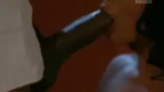 العيل المسيطر يقدم بورن مكثف