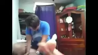 اخت تنيك اختها في سر