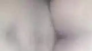 ألعاب عاهرة فائقة: تضخيم مهبلي ولعب شرجي بالألعاب