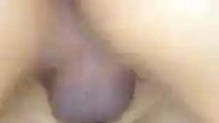 راجل يتناك في طيزه