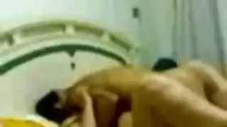 جمال بدويات في جنس ثنائي صريح